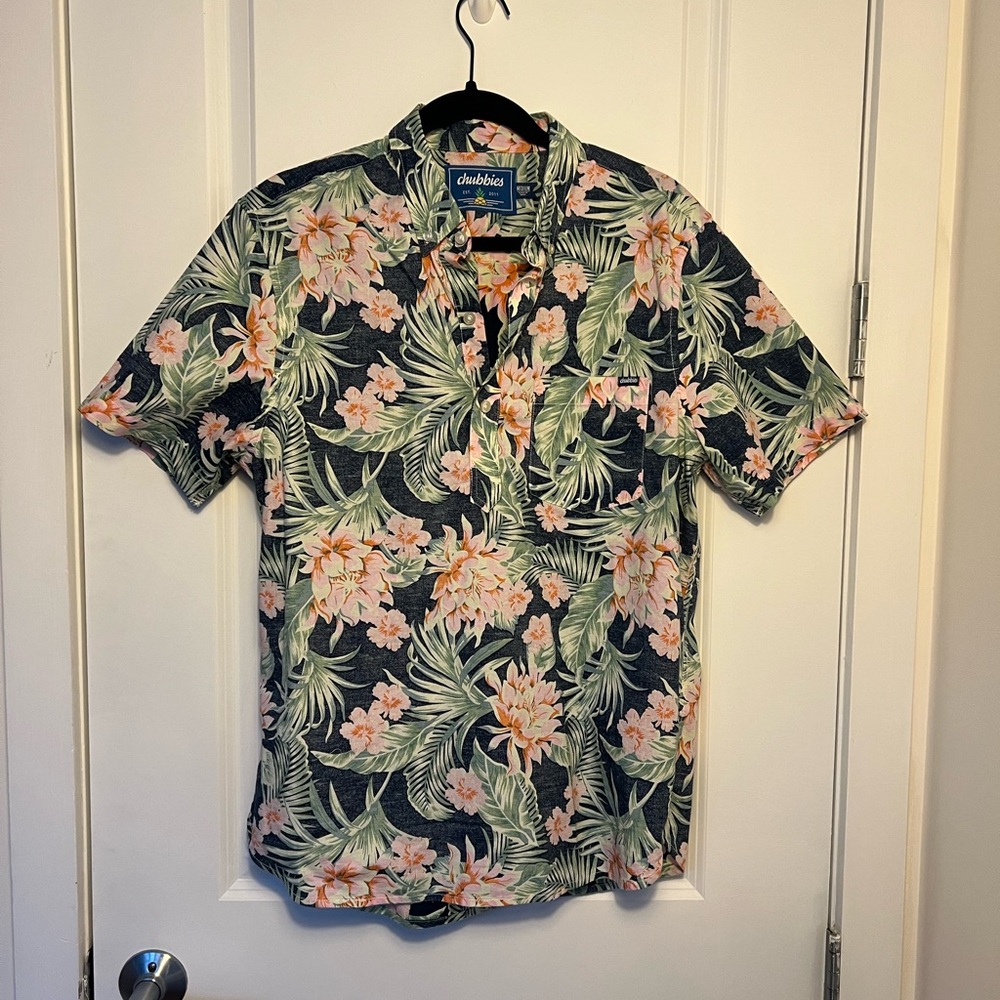 Chubbies Men's Floral Button Down Shirt - Black and Pink